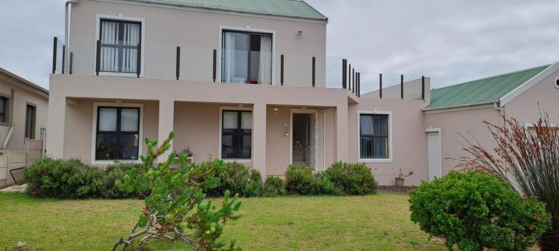 3 Bedroom Property for Sale in Stilbaai Wes Western Cape